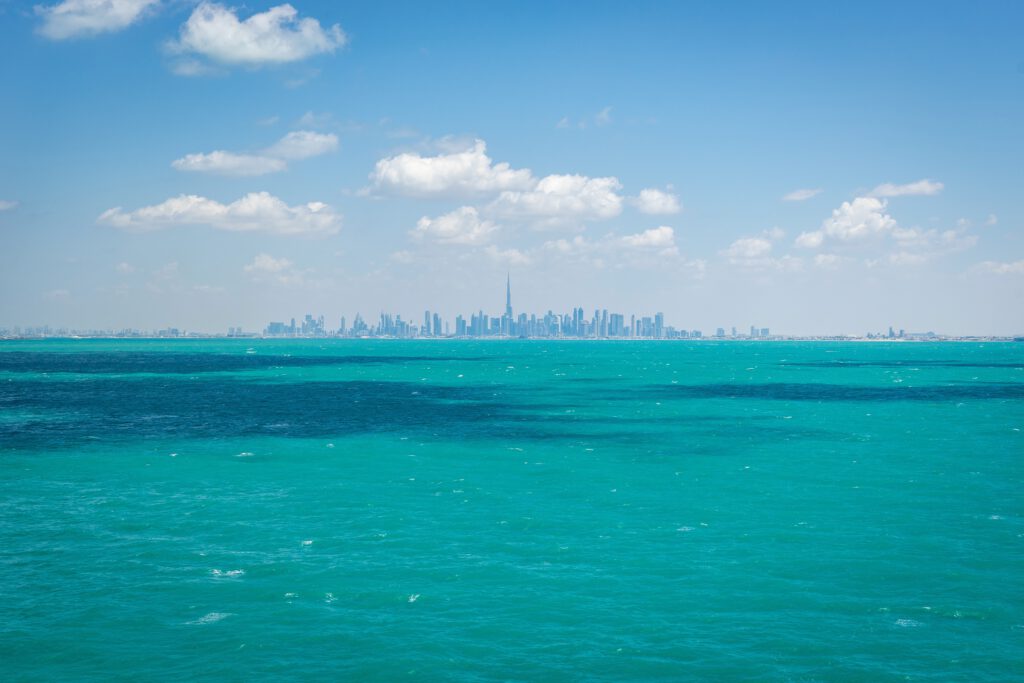 Dubai aus der Ferne